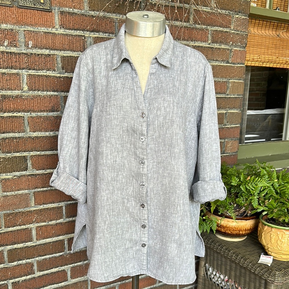 Ulla Popken Lagenlook gray linen V neck roll tab sleeve blouse/top. Size XL/16